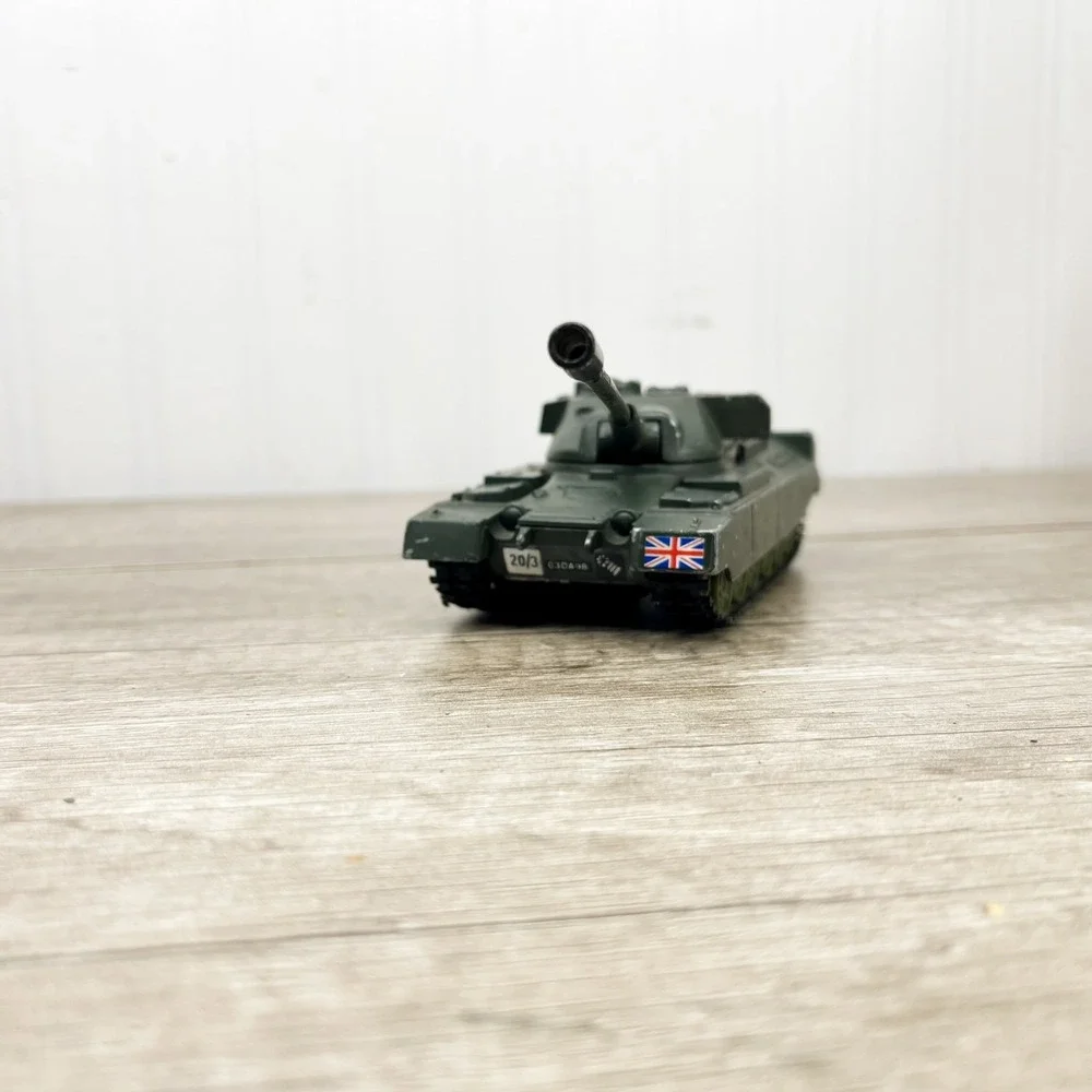Corgi Toys Chieftain Medium Tank‎ Military Green